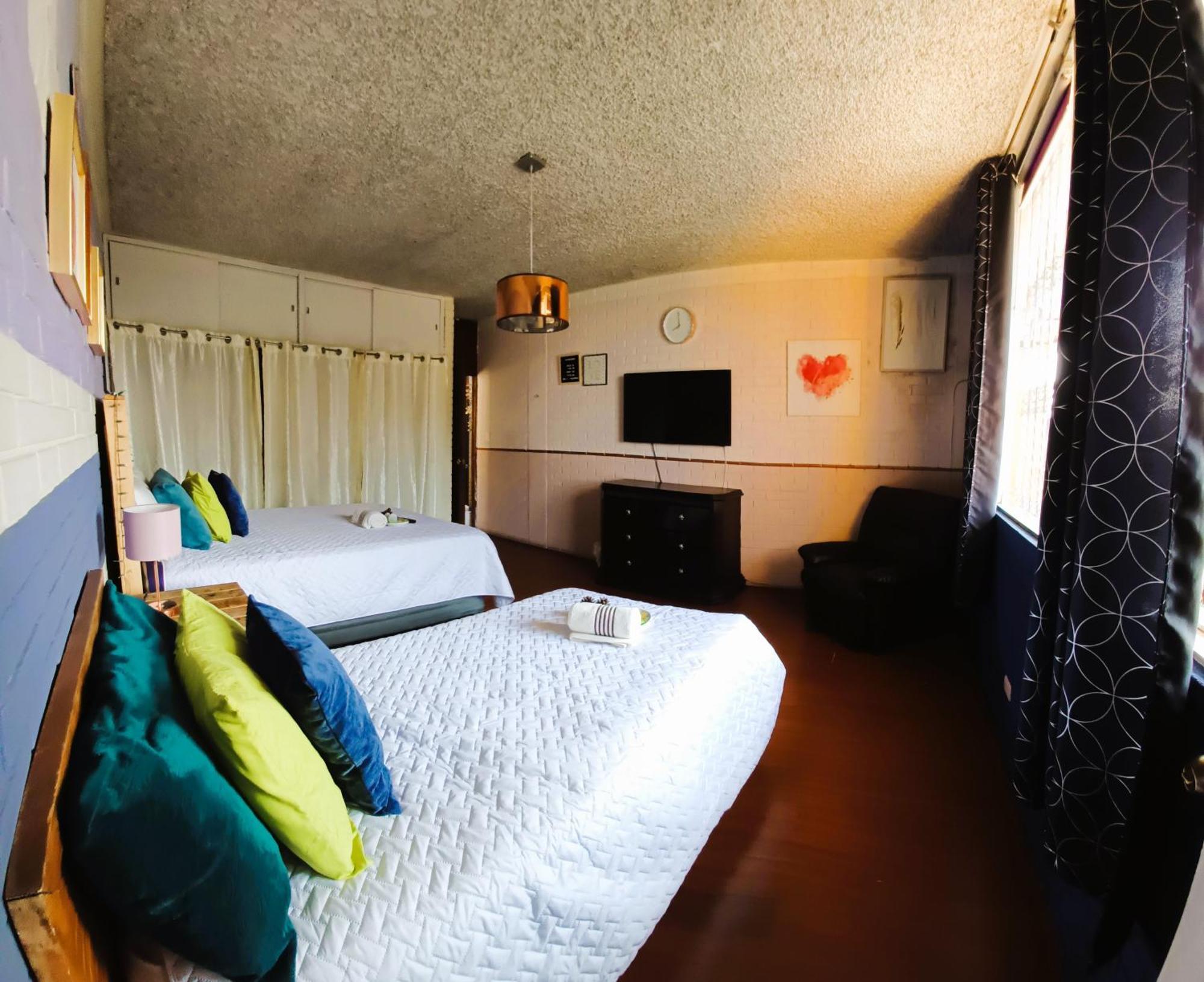 Hostal De Lucca Гватемала Экстерьер фото