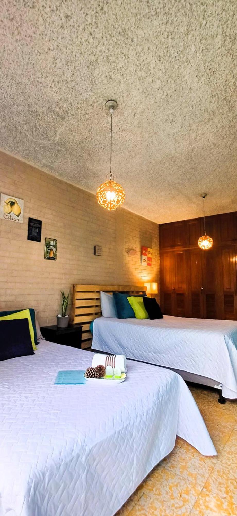 Hostal De Lucca Гватемала Экстерьер фото